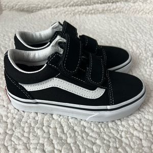 BRAND NEW- Toddler Old Skool Vans in Size 10.5